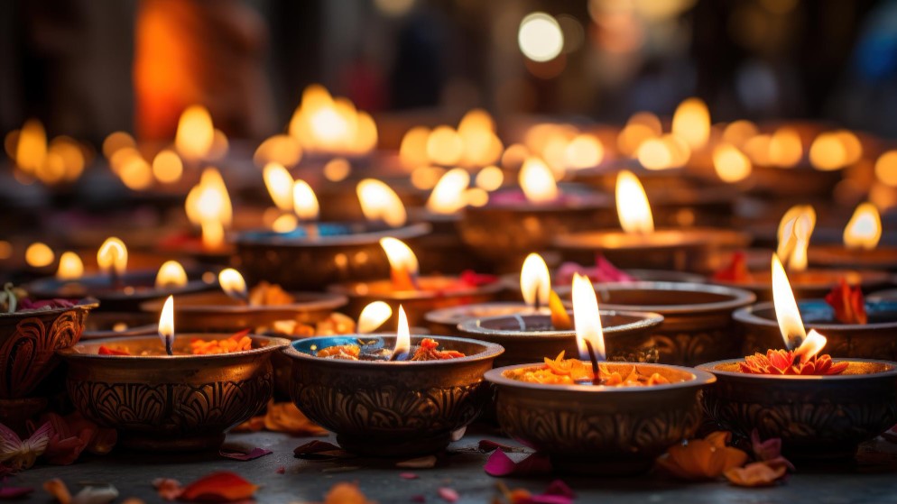 Read more about the article Story Behind Diwali Celebration and Mythological Facts